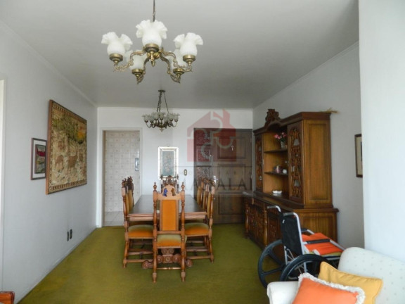 Imagem Apartamento com 3 Quartos à Venda, 109 m² em Três Figueiras - Porto Alegre Imagem Apartamento com 3 Quartos à Venda, 109 m² em Três Figueiras - Porto Alegre