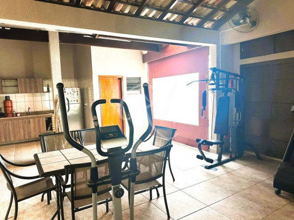 Imagem Casa com 4 Quartos à Venda, 313 m² em Vila Zezé - Jacareí