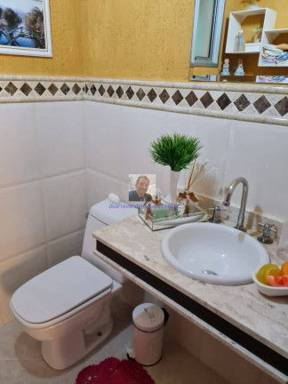 Imagem Casa com 3 Quartos à Venda, 300 m² em Jardim Atalaia - Cotia Imagem Casa com 3 Quartos à Venda, 300 m² em Jardim Atalaia - Cotia