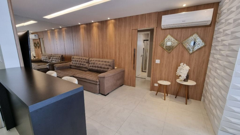 Imagem Apartamento com 2 Quartos à Venda, 76 m² em Pitangueiras - Guarujá Imagem Apartamento com 2 Quartos à Venda, 76 m² em Pitangueiras - Guarujá