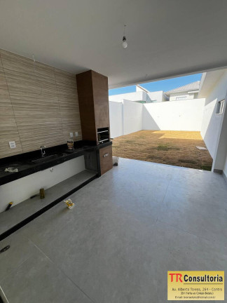 Imagem Casa com 3 Quartos à Venda, 420 m² em Parque Rodoviário - Campos Dos Goytacazes