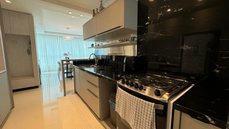 Imagem Apartamento com 3 Quartos à Venda, 115 m² em Meia Praia - Itapema Imagem Apartamento com 3 Quartos à Venda, 115 m² em Meia Praia - Itapema