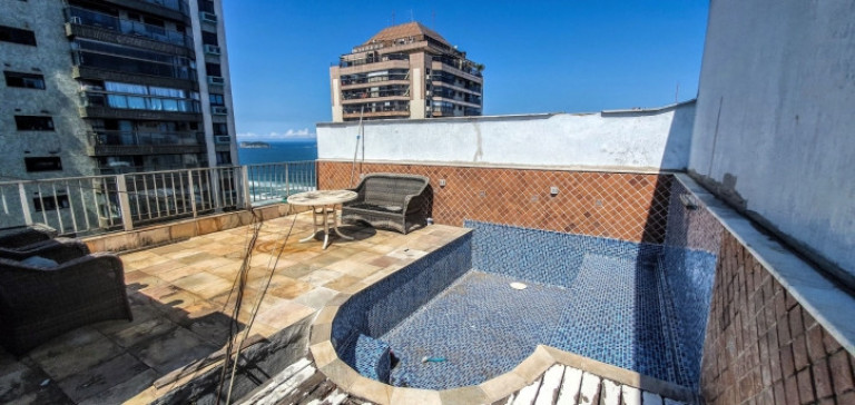 Imagem Cobertura com 3 Quartos à Venda, 198 m² em Barra Da Tijuca - Rio De Janeiro