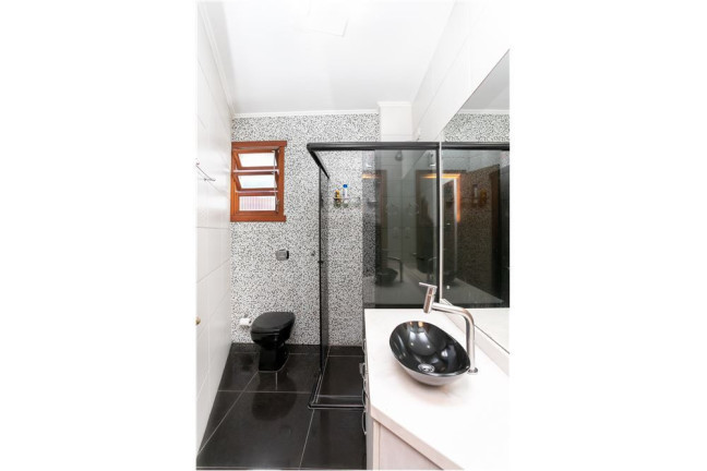 Imagem Cobertura com 4 Quartos à Venda, 260 m² em Higienópolis - Porto Alegre Imagem Cobertura com 4 Quartos à Venda, 260 m² em Higienópolis - Porto Alegre