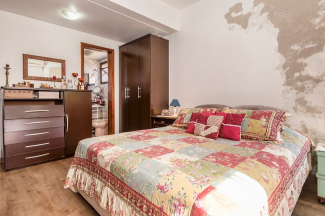 Imagem Imóvel com 2 Quartos à Venda, 78 m² em Cristo Redentor - Porto Alegre Imagem Imóvel com 2 Quartos à Venda, 78 m² em Cristo Redentor - Porto Alegre