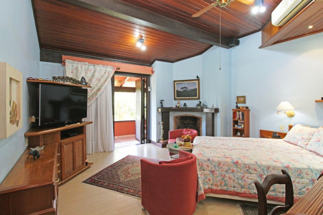 Imagem Casa de Condomínio com 4 Quartos à Venda, 450 m² em Santa Tereza - Porto Alegre Imagem Casa de Condomínio com 4 Quartos à Venda, 450 m² em Santa Tereza - Porto Alegre