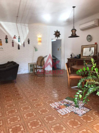 Imagem Casa com 3 Quartos à Venda, 165 m² em Itagua - Ubatuba Imagem Casa com 3 Quartos à Venda, 165 m² em Itagua - Ubatuba
