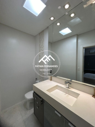 Imagem Apartamento com 4 Quartos à Venda, 222 m² em Meia Praia - Itapema Imagem Apartamento com 4 Quartos à Venda, 222 m² em Meia Praia - Itapema