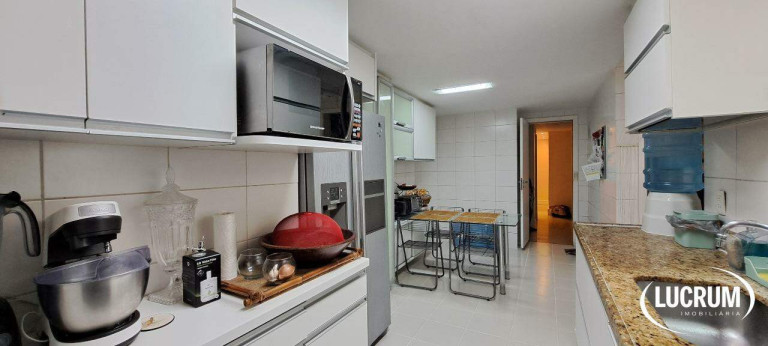 Imagem Apartamento com 3 Quartos à Venda, 156 m² em Laranjeiras - Rio De Janeiro Imagem Apartamento com 3 Quartos à Venda, 156 m² em Laranjeiras - Rio De Janeiro