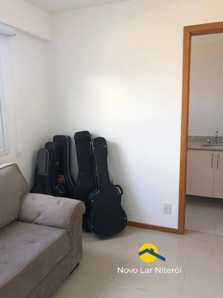 Imagem Cobertura com 3 Quartos à Venda, 215 m² em Piratininga - Niterói