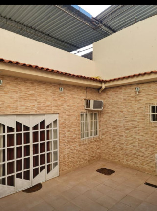 Imagem Casa com 2 Quartos à Venda, 100 m² em Bonsucesso - Rio De Janeiro