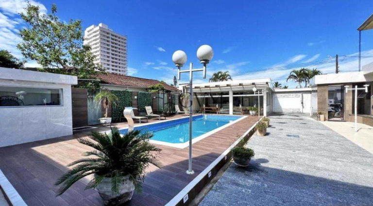 Casa com 3 Quartos à Venda, 450 m² em Flórida - Praia Grande