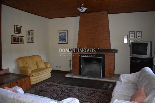Imagem Casa com 4 Quartos à Venda, 183 m² em Região Do Atalaia - Campos Do Jordão Imagem Casa com 4 Quartos à Venda, 183 m² em Região Do Atalaia - Campos Do Jordão