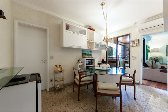 Imagem Apartamento com 4 Quartos à Venda, 208 m² em Vila Morumbi - São Paulo