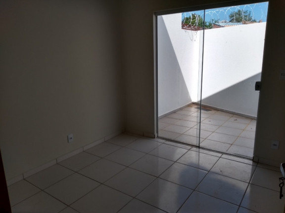 Imagem Casa com 2 Quartos à Venda, 60 m² em Bauru Imagem Casa com 2 Quartos à Venda, 60 m² em Bauru