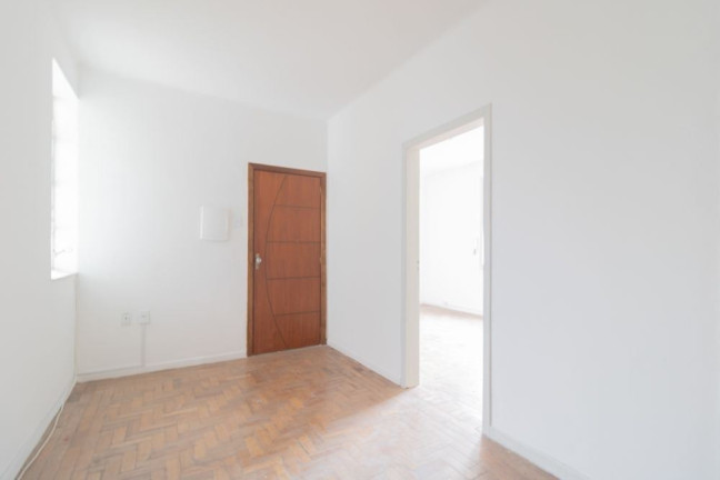 Imagem Imóvel com 2 Quartos à Venda, em Menino Deus - Porto Alegre Imagem Imóvel com 2 Quartos à Venda, em Menino Deus - Porto Alegre