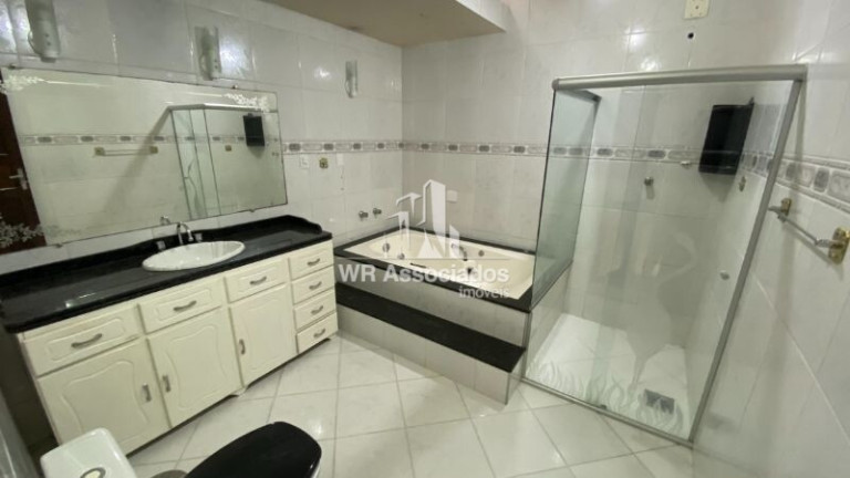 Imagem Casa com 4 Quartos à Venda, 480 m² Imagem Casa com 4 Quartos à Venda, 480 m²