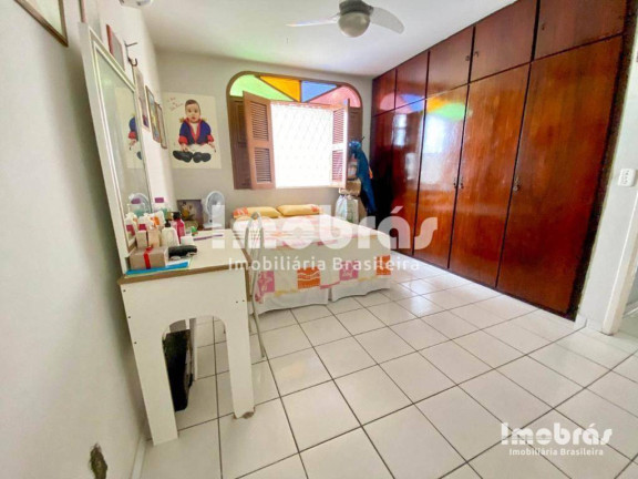 Imagem Casa com 3 Quartos à Venda, 230 m² em Cidade Dos Funcionários - Fortaleza Imagem Casa com 3 Quartos à Venda, 230 m² em Cidade Dos Funcionários - Fortaleza