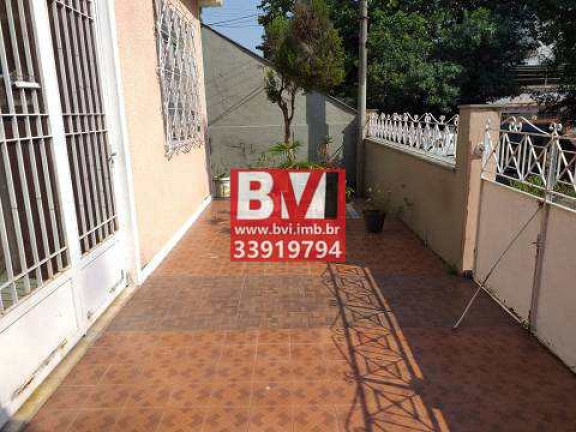 Imagem Casa com 3 Quartos à Venda, 116 m² em Vila Da Penha - Rio De Janeiro Imagem Casa com 3 Quartos à Venda, 116 m² em Vila Da Penha - Rio De Janeiro