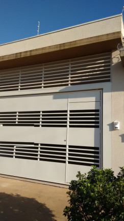 Imagem Casa com 3 Quartos à Venda, 135 m² em Jardim Bela Vista - Bauru Imagem Casa com 3 Quartos à Venda, 135 m² em Jardim Bela Vista - Bauru