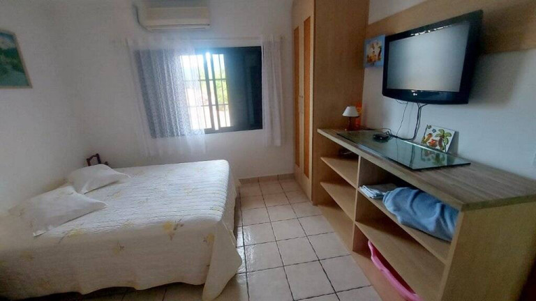 Imagem Casa com 4 Quartos à Venda, 300 m² em Balneário Stella Maris - Peruíbe Imagem Casa com 4 Quartos à Venda, 300 m² em Balneário Stella Maris - Peruíbe