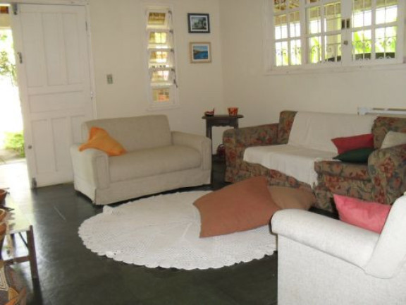 Imagem Casa com 4 Quartos à Venda, 190 m² em Centro - Ubatuba Imagem Casa com 4 Quartos à Venda, 190 m² em Centro - Ubatuba