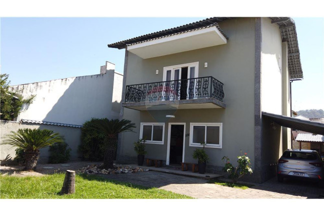 Casa de Condomínio com 4 Quartos à Venda, 240 m² em São José Do Imbassai - Maricá