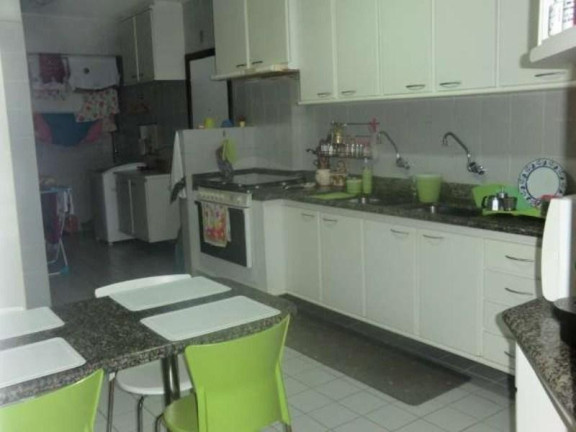 Imagem Apartamento com 4 Quartos à Venda, 196 m² em Pituba - Salvador Imagem Apartamento com 4 Quartos à Venda, 196 m² em Pituba - Salvador