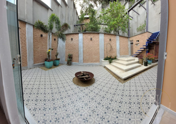 Imagem Casa com 3 Quartos à Venda, 460 m² em Arujá Country Club - Arujá Imagem Casa com 3 Quartos à Venda, 460 m² em Arujá Country Club - Arujá