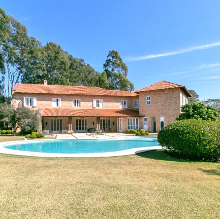 Casa com 6 Quartos à Venda, 4.072 m² em Fazenda Boa Vista. - São Paulo