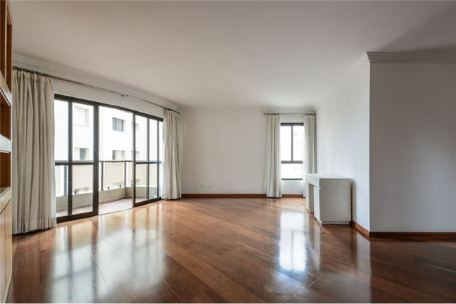 Apartamento com 3 Quartos à Venda, 178 m² em Campo Belo - São Paulo
