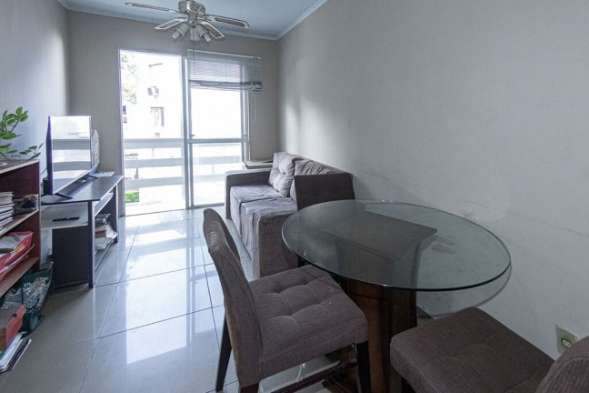 Imagem Apartamento com 3 Quartos à Venda, 77 m² em Passo Da Areia - Porto Alegre Imagem Apartamento com 3 Quartos à Venda, 77 m² em Passo Da Areia - Porto Alegre
