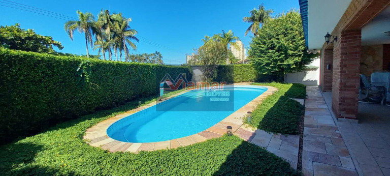 Imagem Casa com 3 Quartos à Venda ou Locação, 500 m² em Jardim Virgínia - Guarujá Imagem Casa com 3 Quartos à Venda ou Locação, 500 m² em Jardim Virgínia - Guarujá