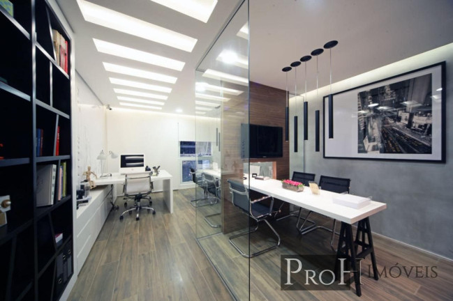 Sala Comercial à Venda, 42 m² em Campo Belo - São Paulo