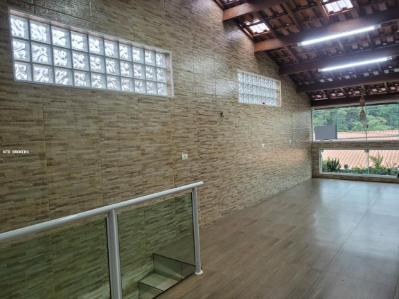 Imagem Casa com 2 Quartos à Venda, 142 m² em Jaraguá - São Paulo
