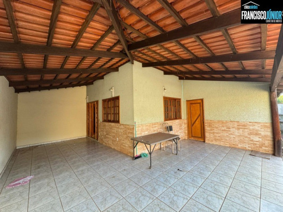 Imagem Casa com 3 Quartos à Venda, 369 m² em Residencial Sonho Dourado - Goiânia