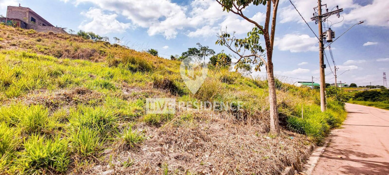 Imagem Terreno à Venda, 400 m² em Portal Giardino - Itatiba Imagem Terreno à Venda, 400 m² em Portal Giardino - Itatiba