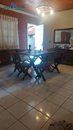 Imagem Casa com 3 Quartos à Venda, 900 m² em águas Claras - Viamão