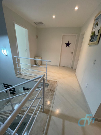 Imagem Sobrado com 3 Quartos à Venda, 300 m² em Parque Residencial Itapeti - Mogi Das Cruzes Imagem Sobrado com 3 Quartos à Venda, 300 m² em Parque Residencial Itapeti - Mogi Das Cruzes
