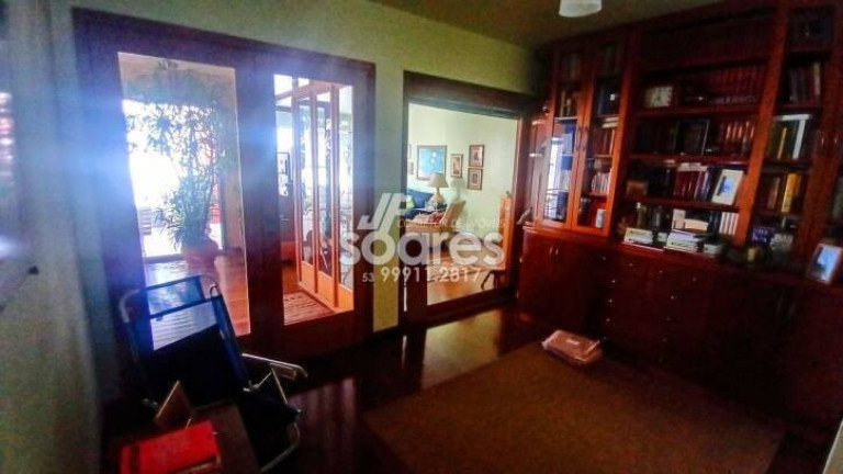 Imagem Apartamento com 4 Quartos à Venda, 236 m² em Centro - Pelotas Imagem Apartamento com 4 Quartos à Venda, 236 m² em Centro - Pelotas