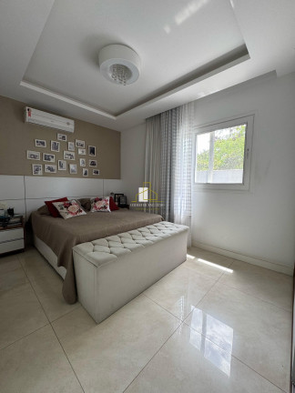 Imagem Casa com 5 Quartos à Venda, 500 m² em Boulevard Lagoa - Serra