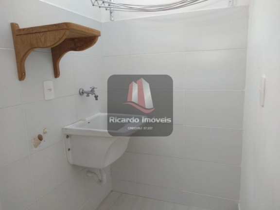 Imagem Imóvel com 2 Quartos à Venda, 100 m² em Peró - Cabo Frio Imagem Imóvel com 2 Quartos à Venda, 100 m² em Peró - Cabo Frio