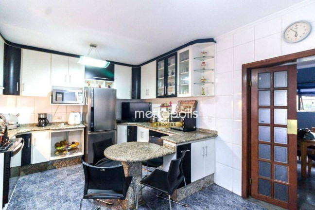Imagem Sobrado com 5 Quartos à Venda ou Locação, 609 m² em Parque Dos Pássaros - São Bernardo Do Campo Imagem Sobrado com 5 Quartos à Venda ou Locação, 609 m² em Parque Dos Pássaros - São Bernardo Do Campo