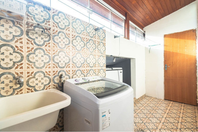 Imagem Cobertura com 3 Quartos à Venda, 121 m² em Barra Da Lagoa - Florianópolis Imagem Cobertura com 3 Quartos à Venda, 121 m² em Barra Da Lagoa - Florianópolis