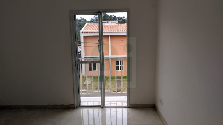 Imagem Casa com 2 Quartos à Venda, 92 m² em Jardim Maria Tereza - Cotia Imagem Casa com 2 Quartos à Venda, 92 m² em Jardim Maria Tereza - Cotia