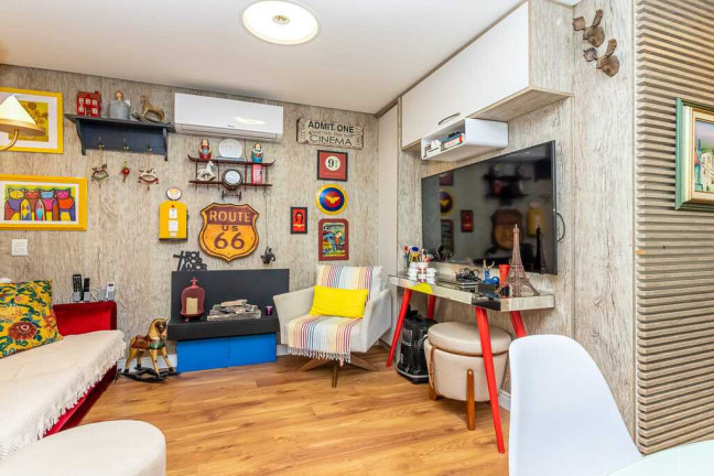 Imagem Casa com 2 Quartos à Venda, em Sarandi - Porto Alegre Imagem Casa com 2 Quartos à Venda, em Sarandi - Porto Alegre