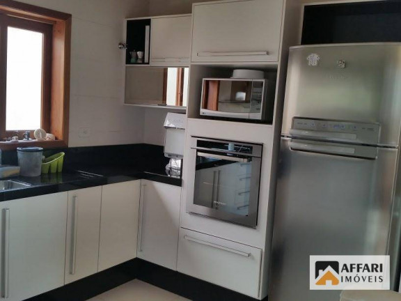 Imagem Casa com 4 Quartos à Venda, 230 m² em Chácara Letônia - Americana