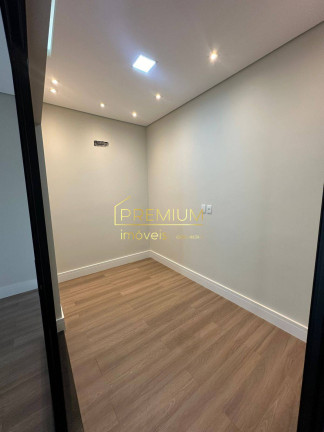 Imagem Casa com 3 Quartos à Venda, 260 m² em Jardim Ermida I - Jundiaí Imagem Casa com 3 Quartos à Venda, 260 m² em Jardim Ermida I - Jundiaí