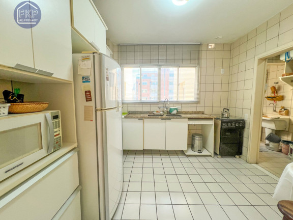 Imagem Apartamento com 3 Quartos à Venda, 122 m² em Centro - Florianópolis