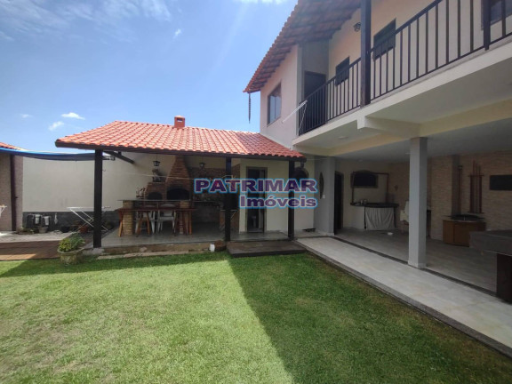 Imagem Casa com 4 Quartos à Venda, 480 m² em Itaipuaçu - Maricá Imagem Casa com 4 Quartos à Venda, 480 m² em Itaipuaçu - Maricá